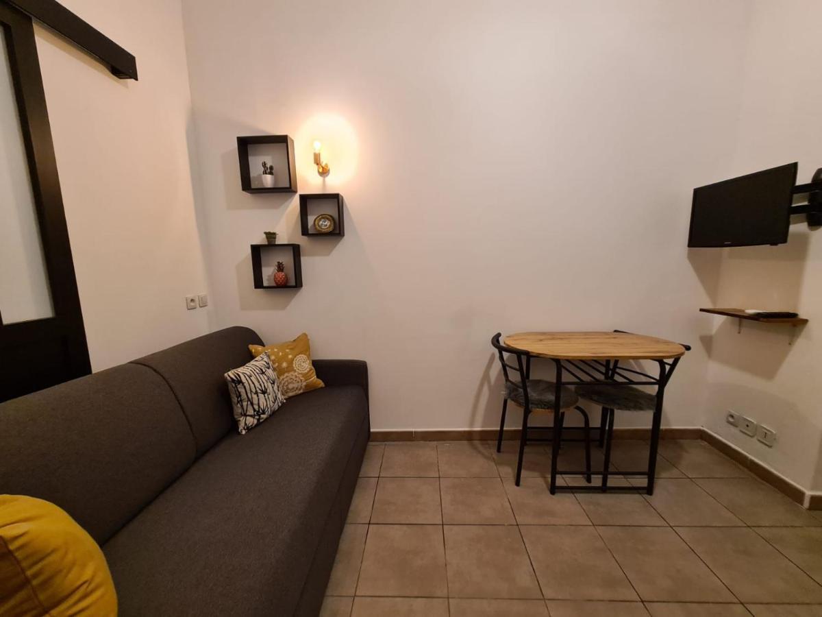 Cosy Studio Renove Au Coeur D'ajaccio !